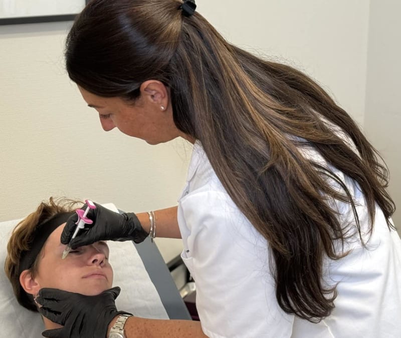 compressed by jpeg recompress Esthétique médicale, soin du visage en clinique.